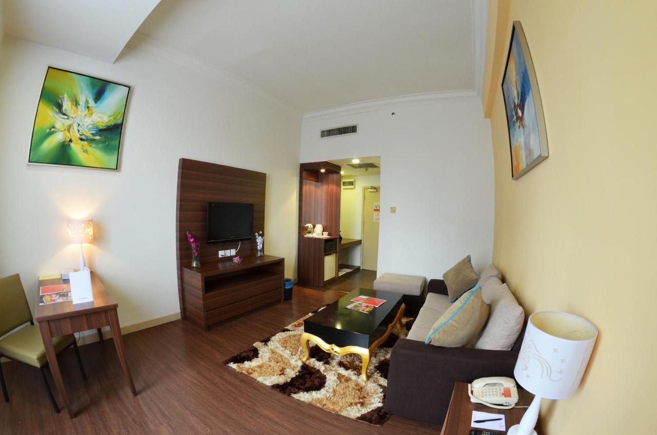 Hotel Sentral Johor Bahru @ Woodland Causeway Esterno foto