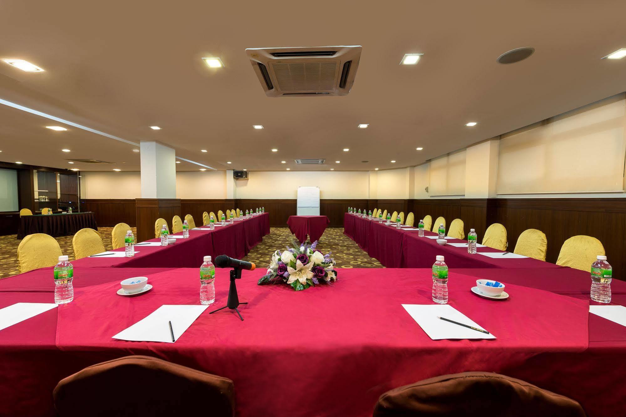 Hotel Sentral Johor Bahru @ Woodland Causeway Esterno foto